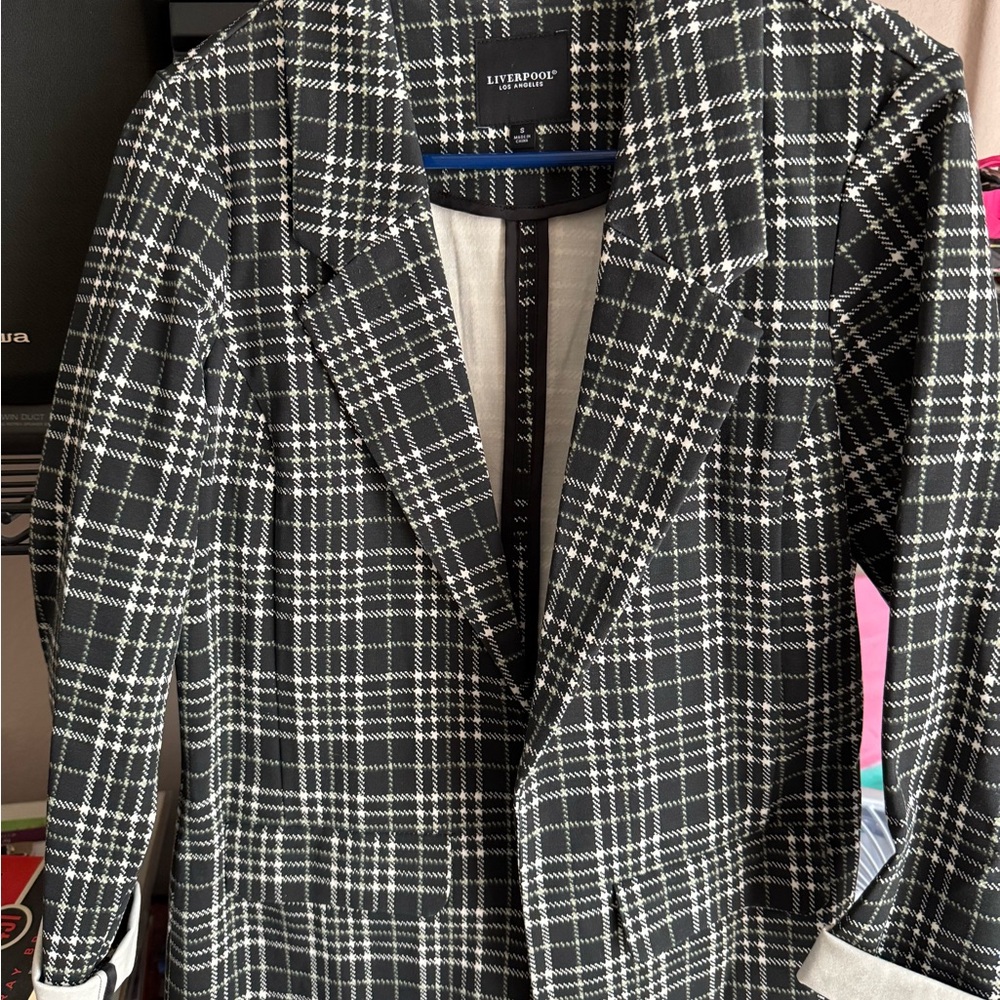 Liverpool Black and White Sport Coat with Modern Fit